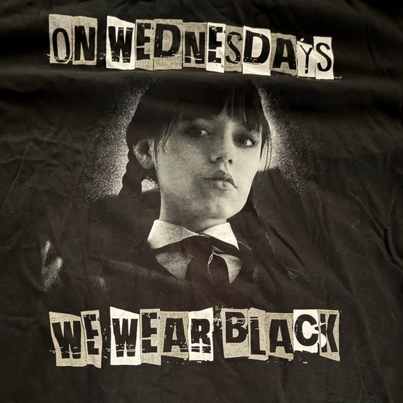 Wednesday Addams Official Spooky Shirt: Adult XL: Jenna Ortega: Netflix - Picture 3 of 3